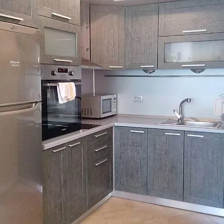 Vip Complex Perla, ホテル *