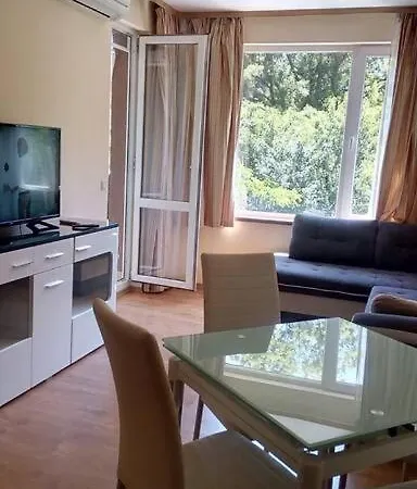 Vip Complex Perla,